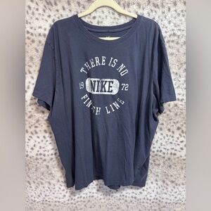 MENS NIKE GRAPHIC TEE